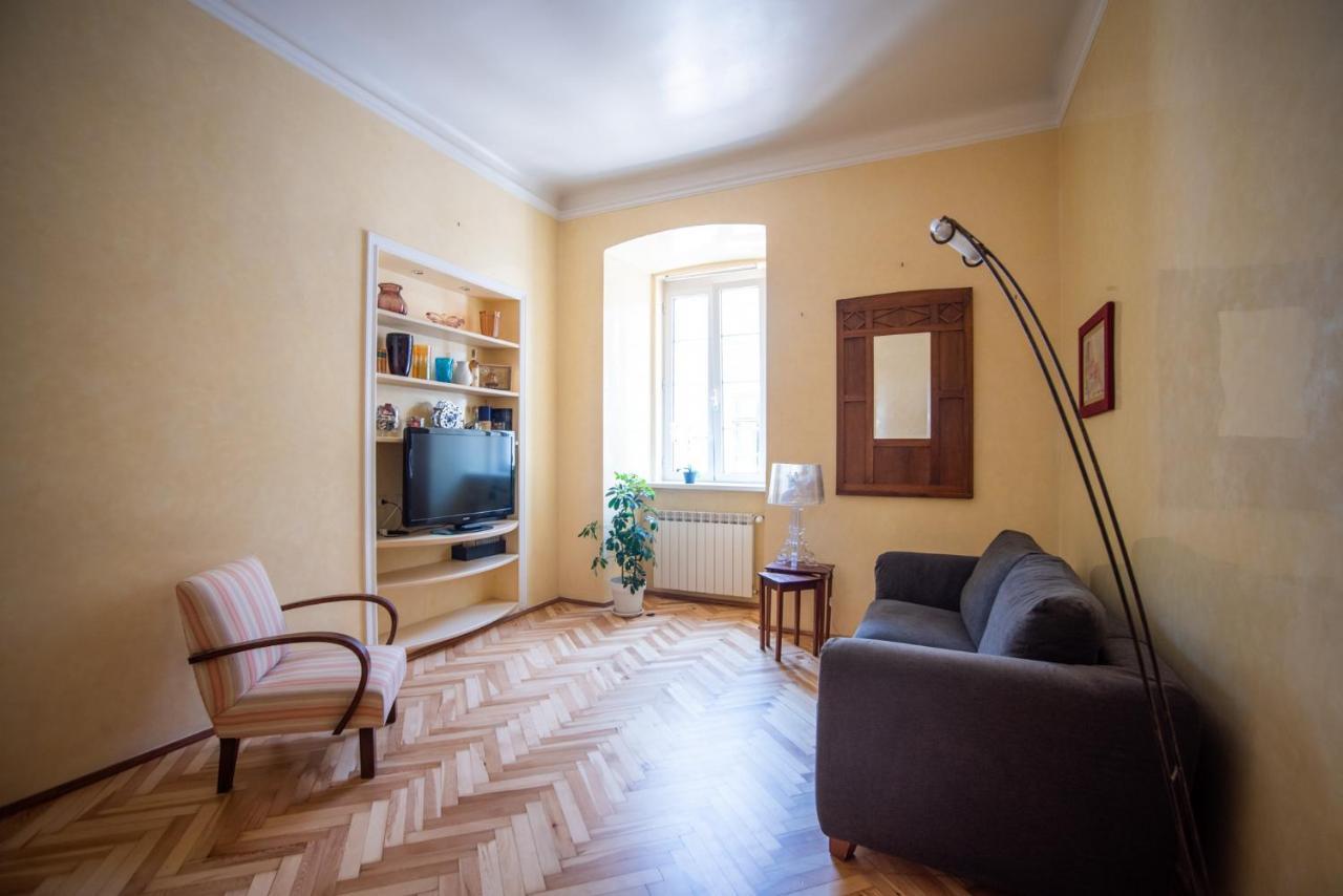 Art & History - New - Modern Classic Apartment Terst Exteriér fotografie